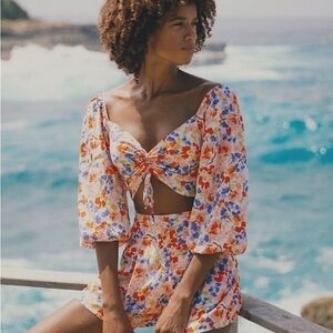 L*Space Floral Farryn Cropped Puff Sleeve Cinched Top Blouse